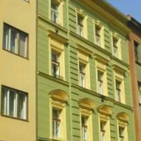 Vlkova Palace * Praha