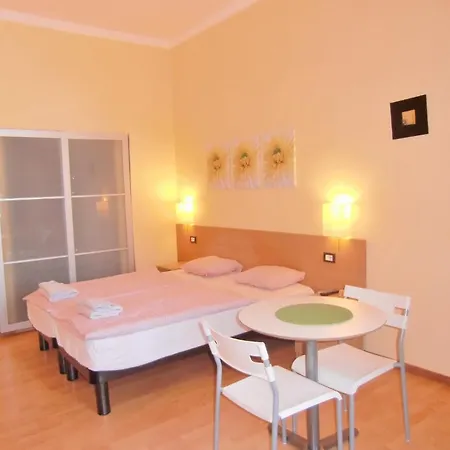 Vlkova Palace Apartmán *