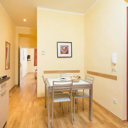 Vlkova Palace Apartmán Praha