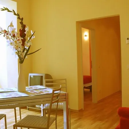 Vlkova Palace Apartmán